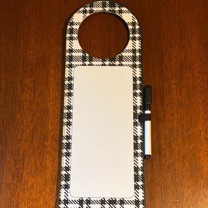 Dry Erase Door Hanger w/ marker - Houndstooth